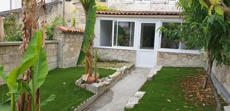 NOUVEAUTÉ - IMMEUBLE DE RAPPORT EN MANDAT EXCLUSIF - Photo 1