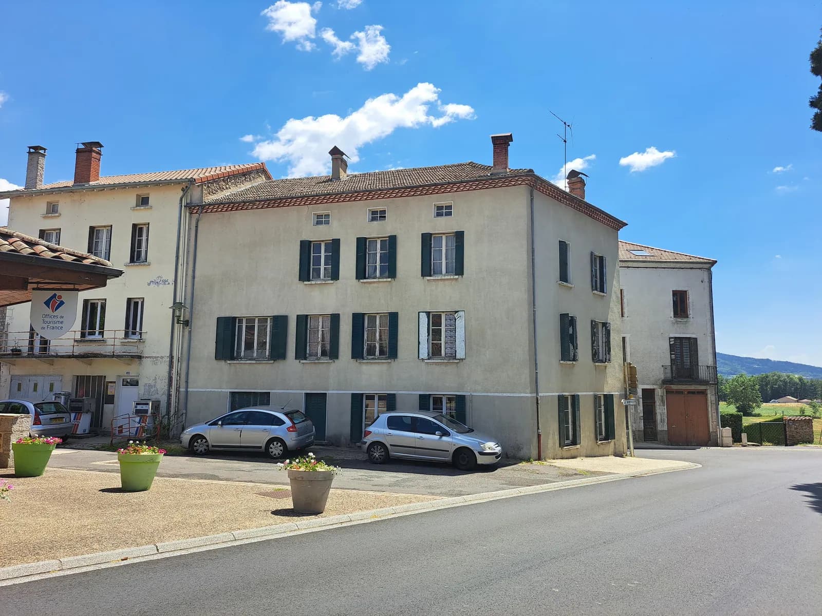 Immeuble 10 pièces 207 m² - Photo 1