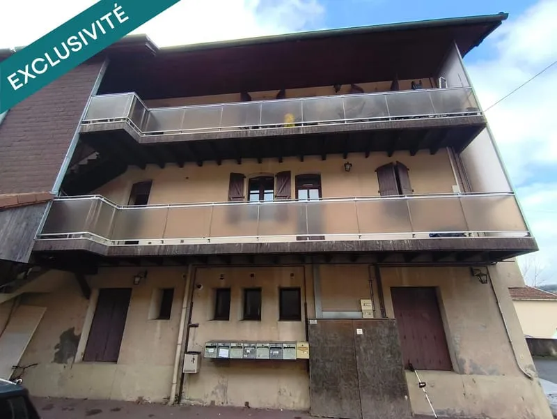 Ensemble immobilier de 6 appartements et une maison - Photo 1