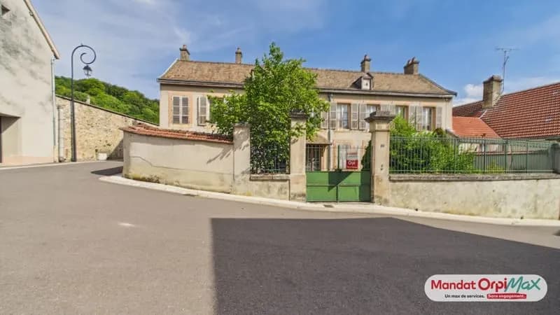 Ensemble Immobilier à Vendre à Verzy - Photo 1