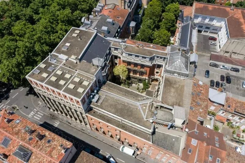 Immeuble - 4 779 m² - Toulouse (31) - Photo 1