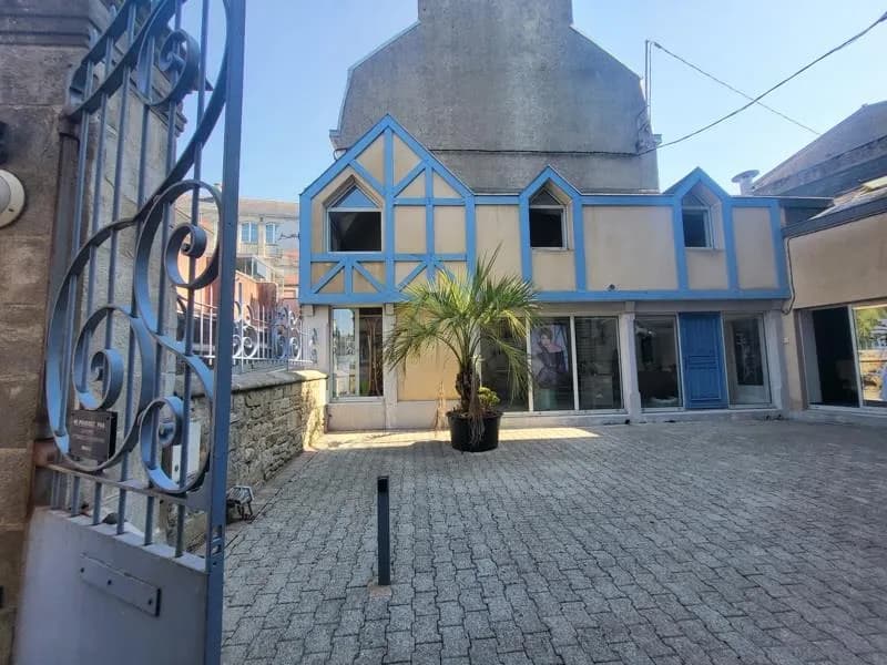 Immeuble - Photo 1