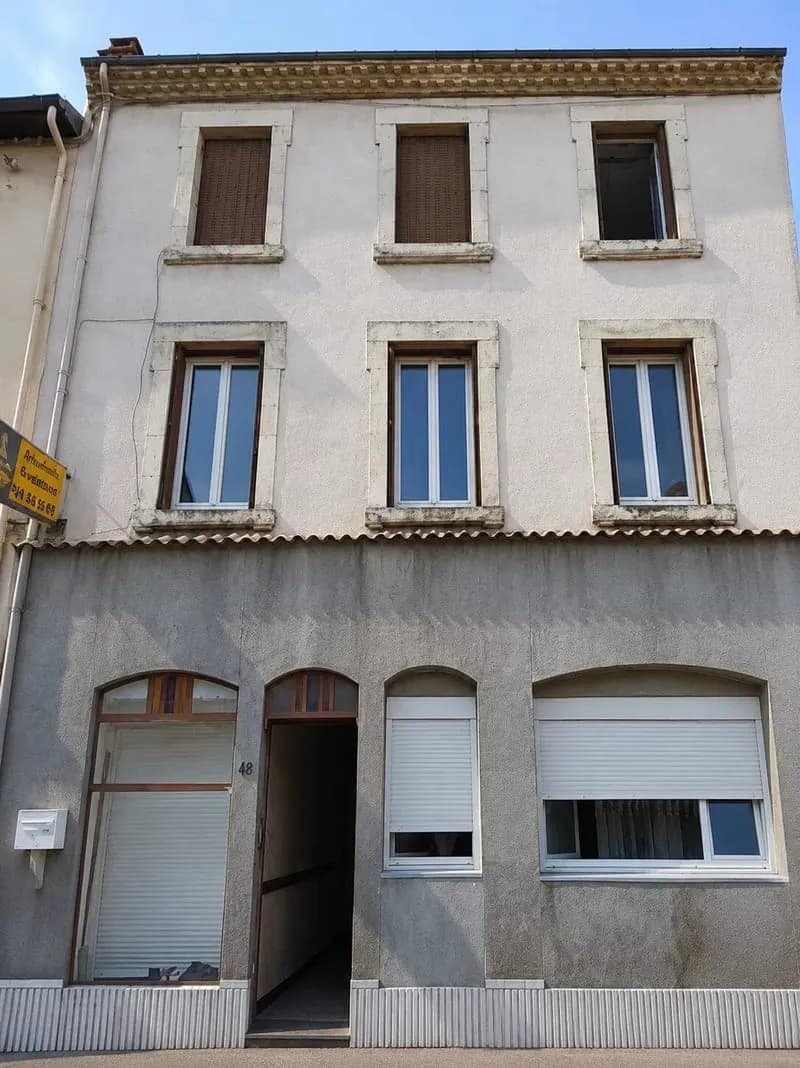 IMMEUBLE DE RAPPORT - Photo 1