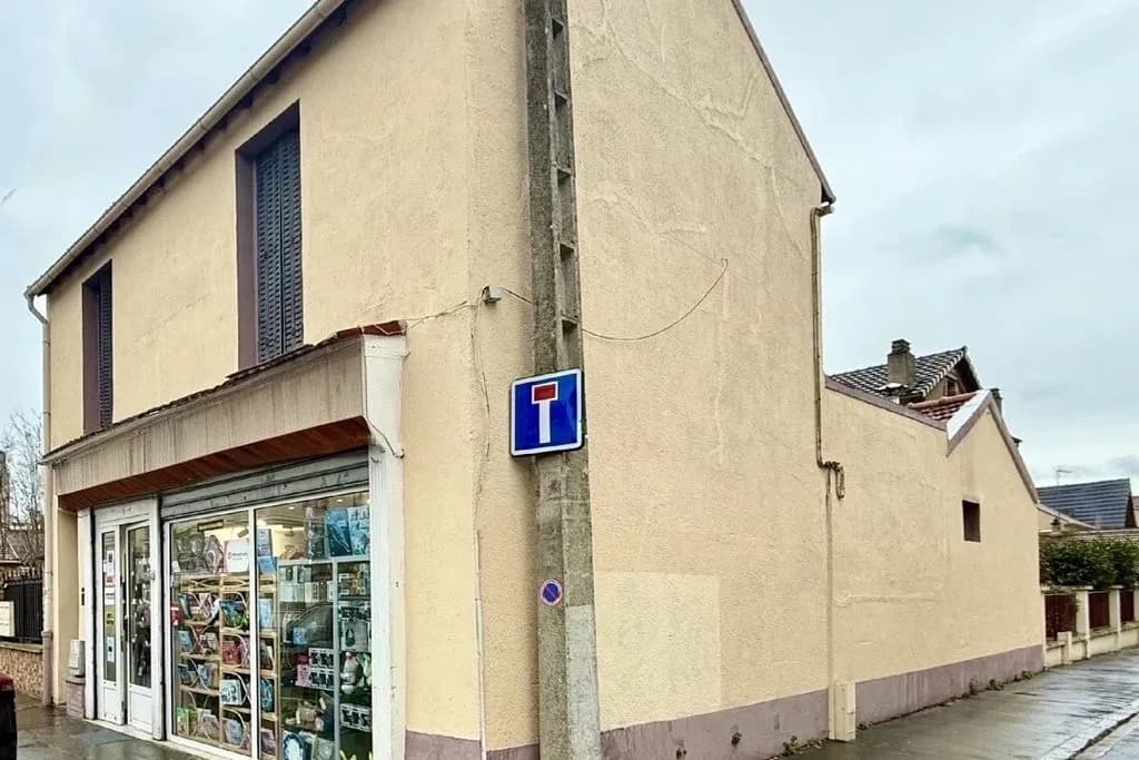 Immeuble de rapport 122 m² - Photo 1