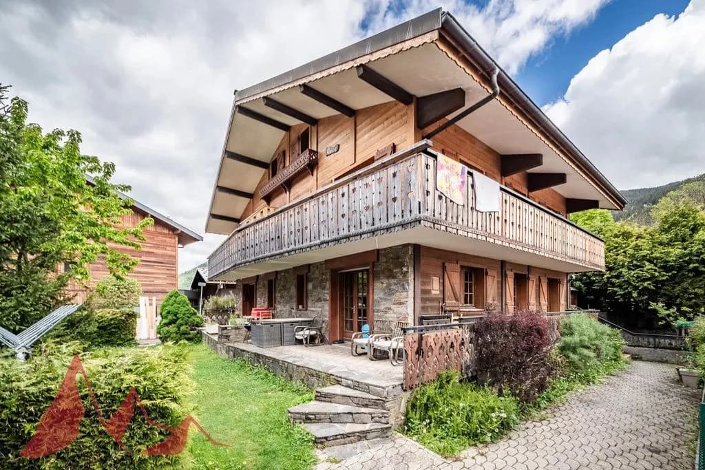 Immeuble de rapport 14 pièces 268 m² - Photo 1