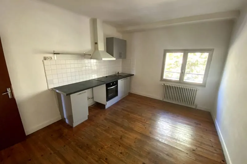 Immeuble 10 pièces 192 m² - Photo 1