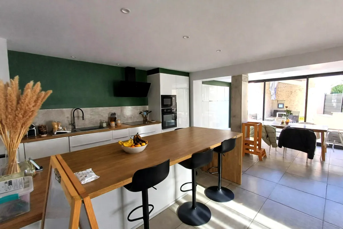 Immeuble de rapport rénové (2 apparts et un local) Haut re - Photo 1