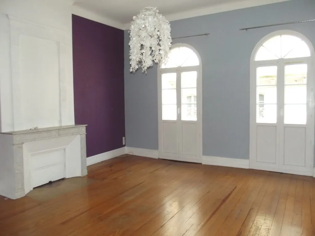 Immeuble de Rapport en Centre-Ville ! Investissement Rentable ! - Photo 1