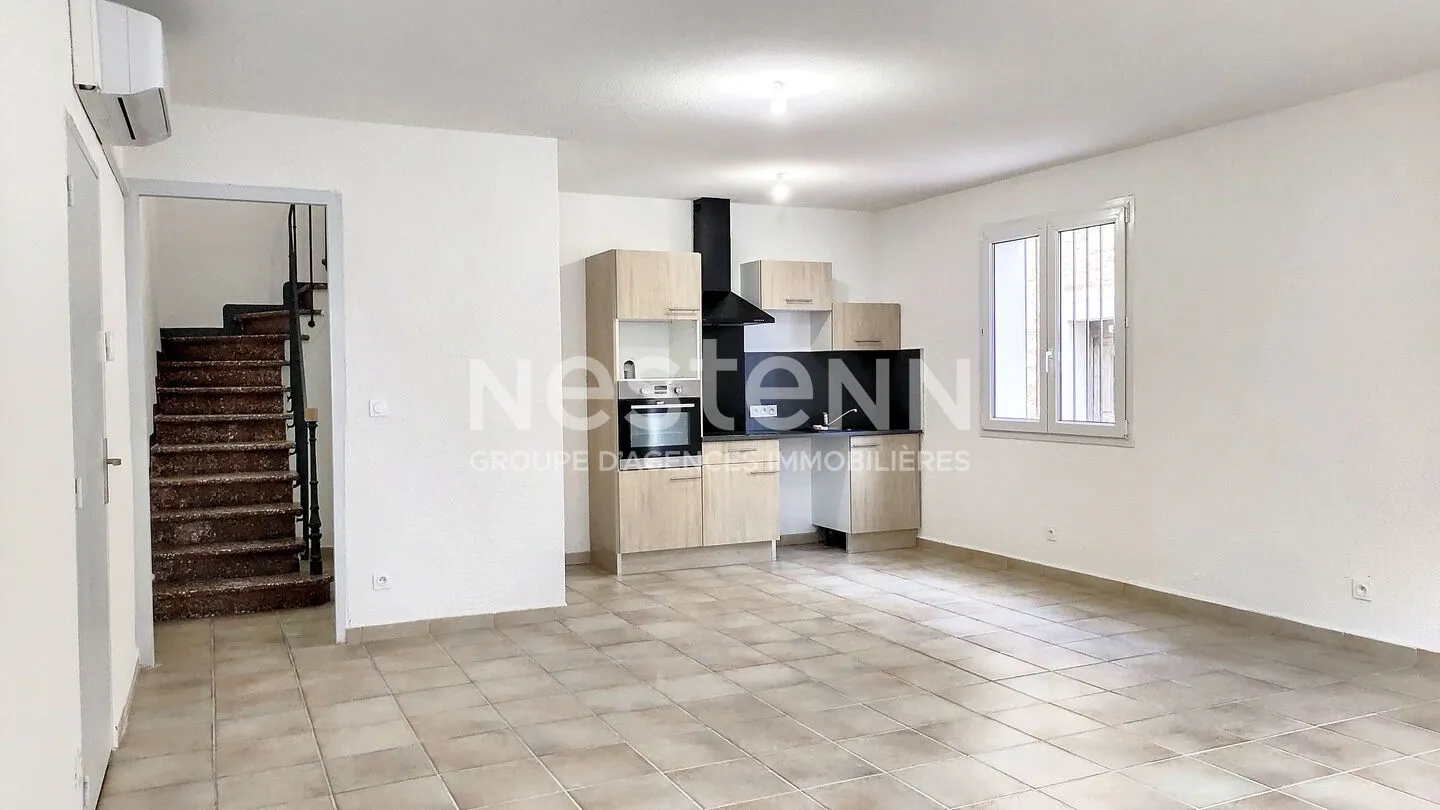 Torreilles - A VENDRE Immeuble 6 pièces (132m2) avec garage et stockage - Photo 1