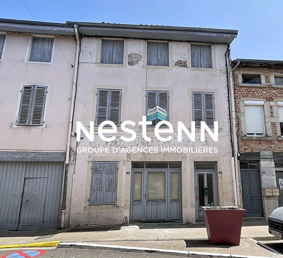 A Vendre: Immeuble avec fort potentiel - Centre de Bâgé-le-Châtel (01380) - Photo 1