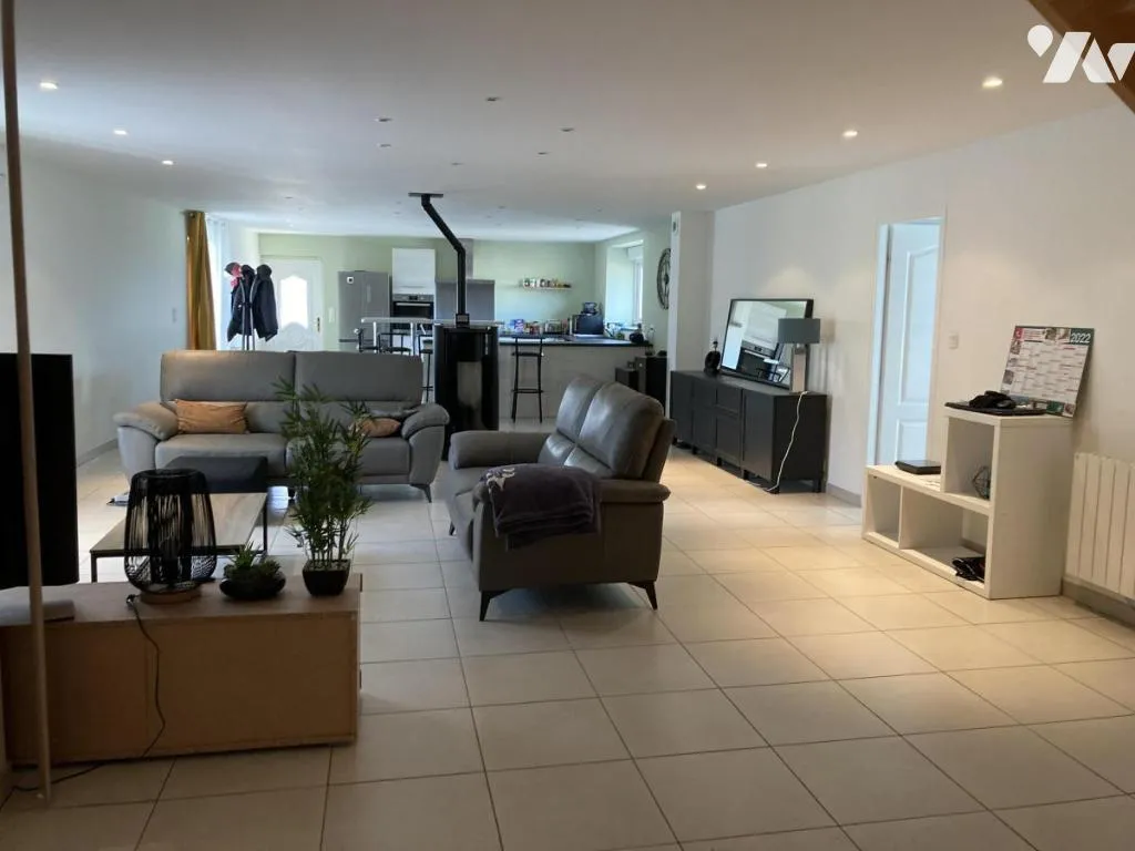 Immeuble 188 m² - Photo 1