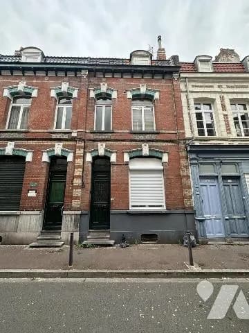 Immeuble de rapport 76 m² - Photo 1
