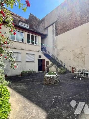 Immeuble 151 m² - Photo 1