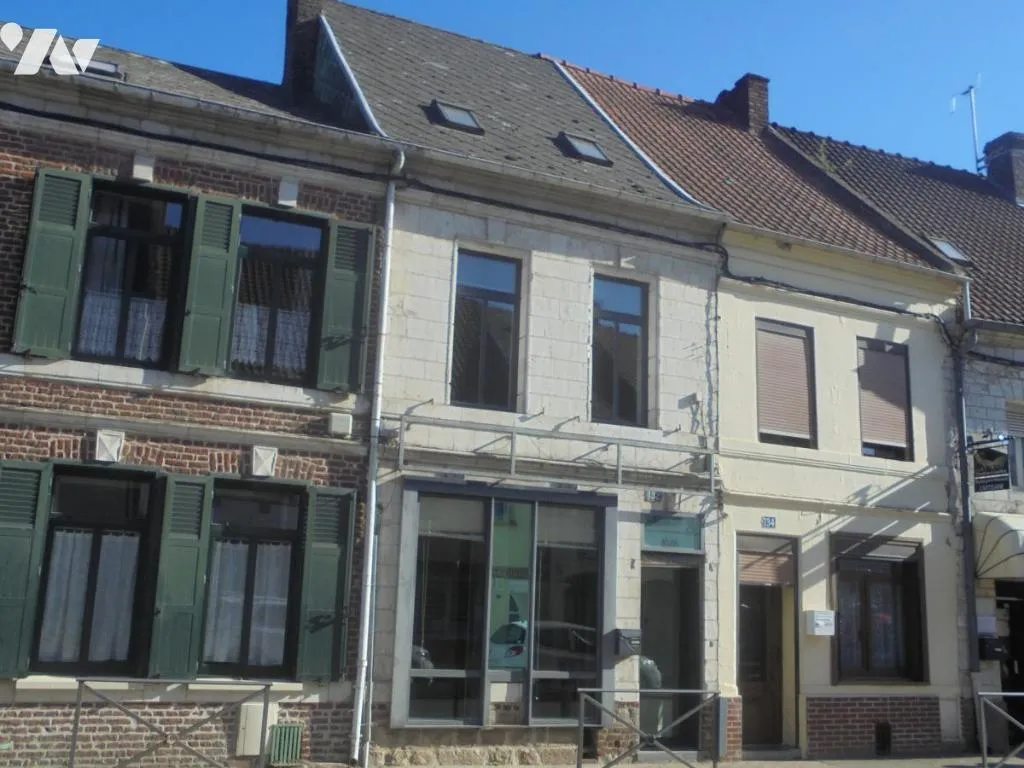 Immeuble 84 m² - Photo 1