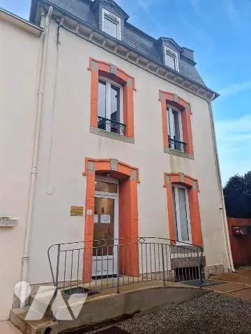 Immeuble 80 m² - Photo 1