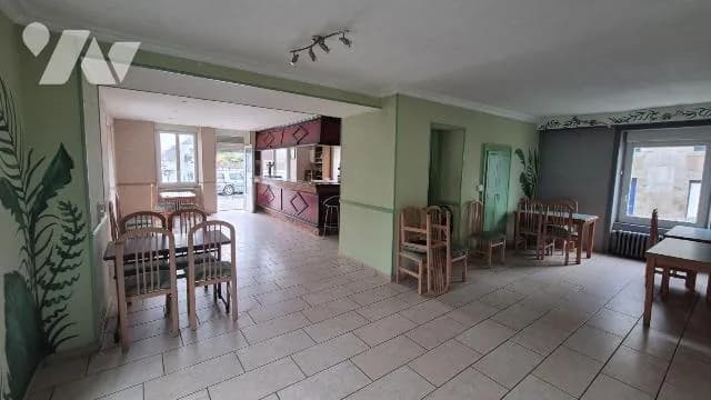 Immeuble 165 m² - Photo 1