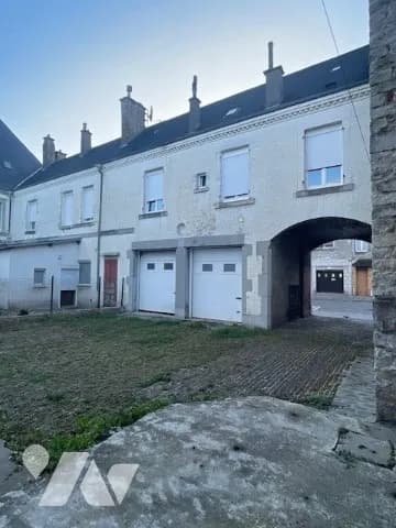 Immeuble 147 m² - Photo 1