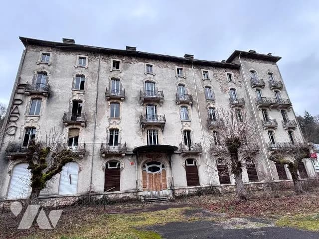 Immeuble de rapport 3000 m² - Photo 1