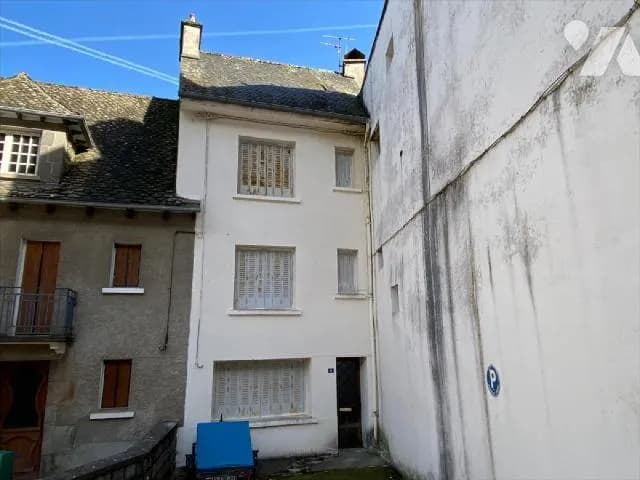 Immeuble 110 m² - Photo 1