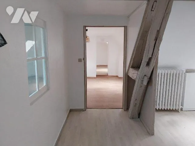 Immeuble 250 m² - Photo 1