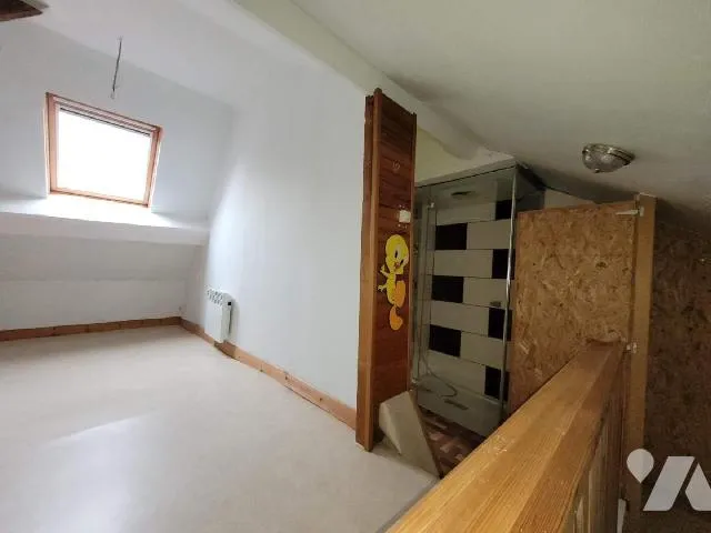 Immeuble 185 m² - Photo 1
