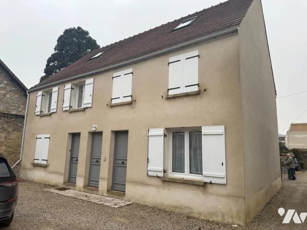 Immeuble 144 m² - Photo 1