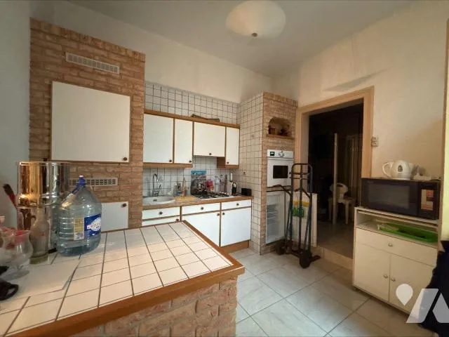 Immeuble 178 m² - Photo 1