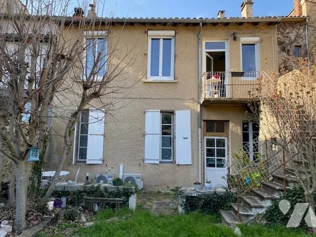 Immeuble 190 m² - Photo 1