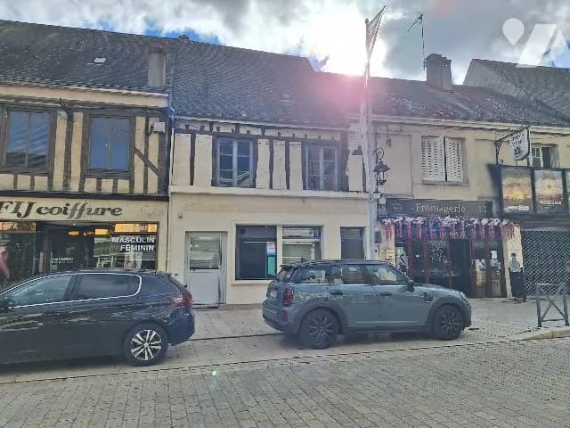 Immeuble 162 m² - Photo 1