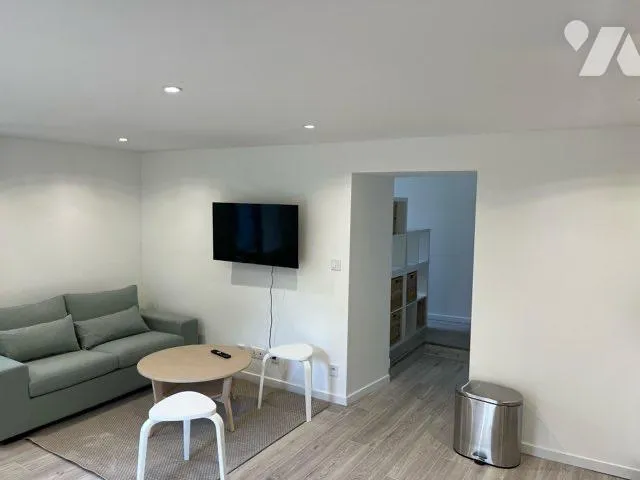 Immeuble - Photo 1
