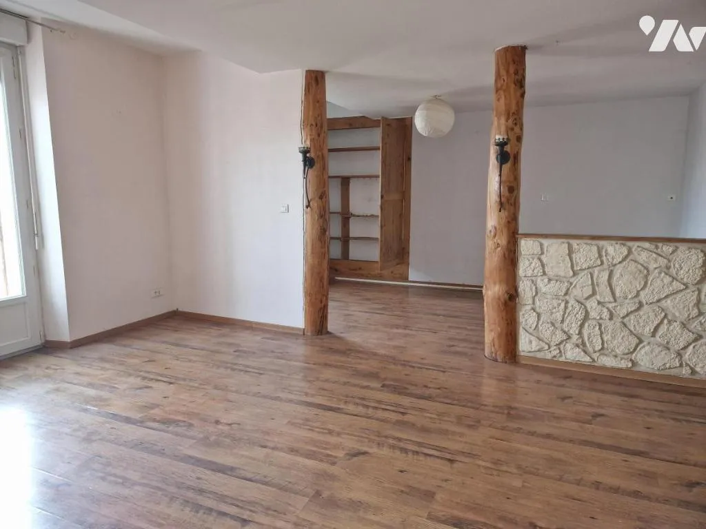 Immeuble 254 m² - Photo 1