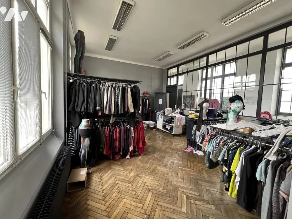Immeuble 343 m² - Photo 1