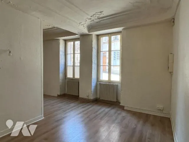 Immeuble 253 m² - Photo 1