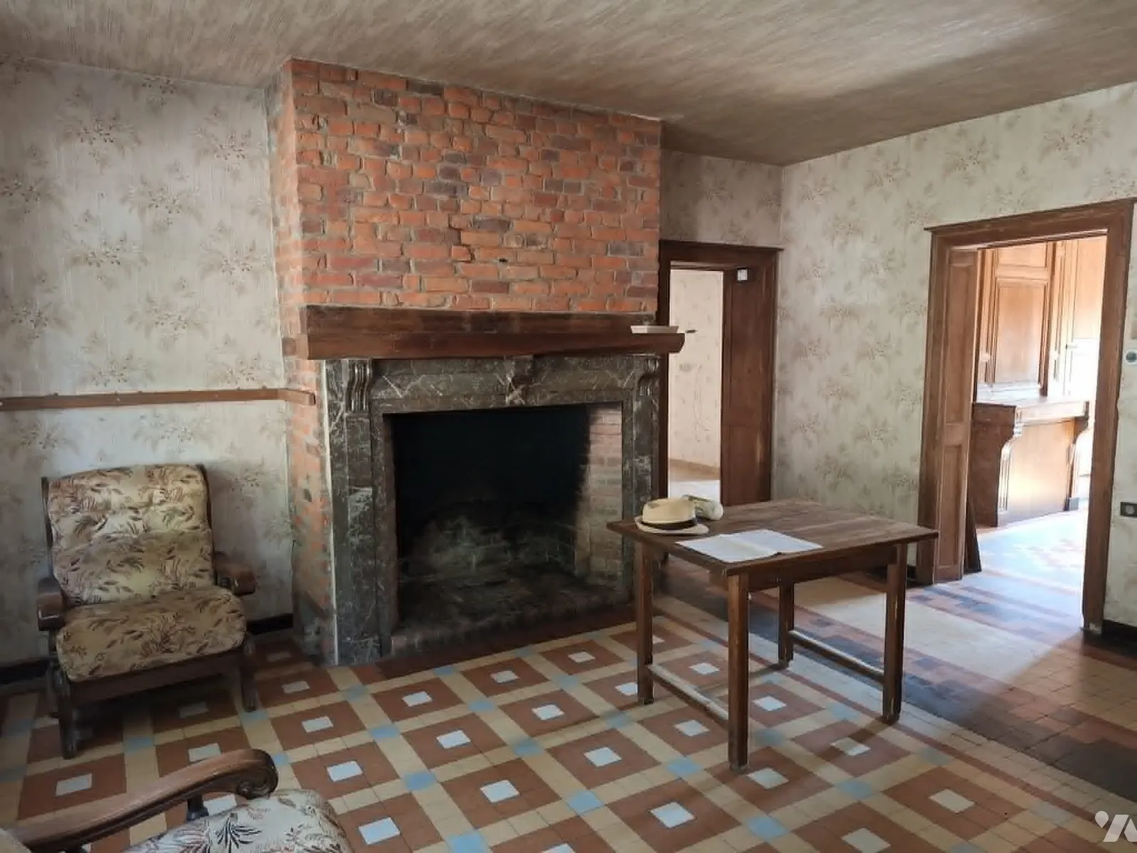 Immeuble 275 m² - Photo 1