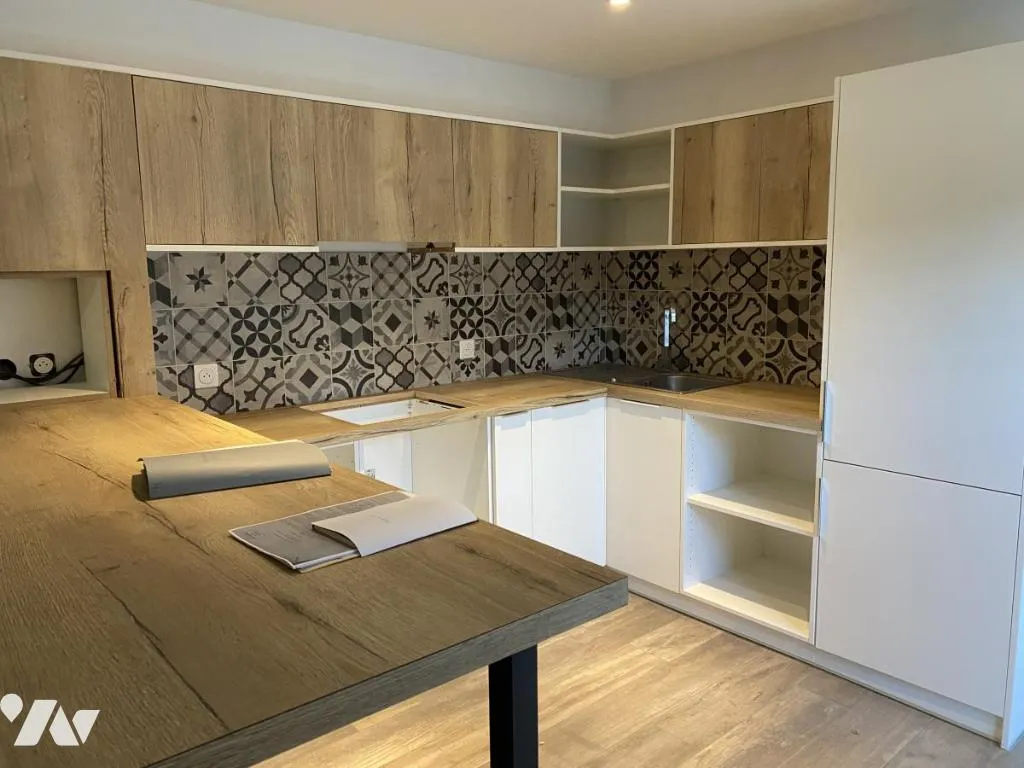 Immeuble 570 m² - Photo 1