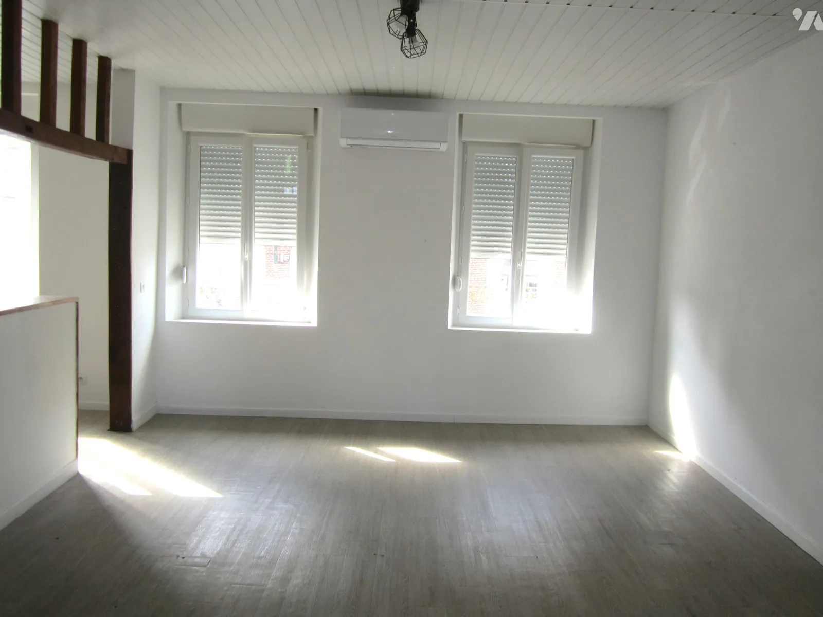 Immeuble 189 m² - Photo 1