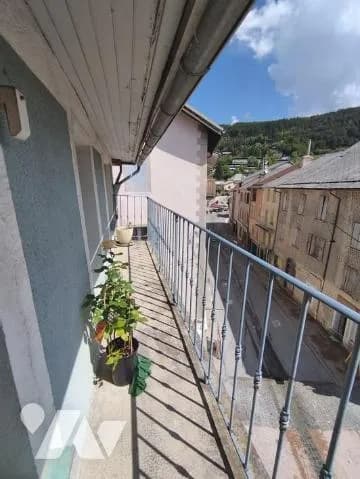 Immeuble 126 m² - Photo 1
