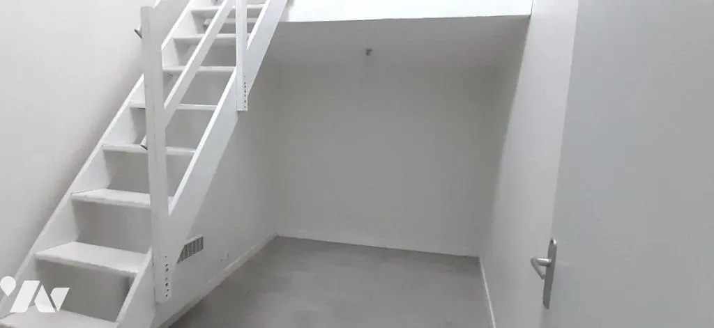 Immeuble 91 m² - Photo 1