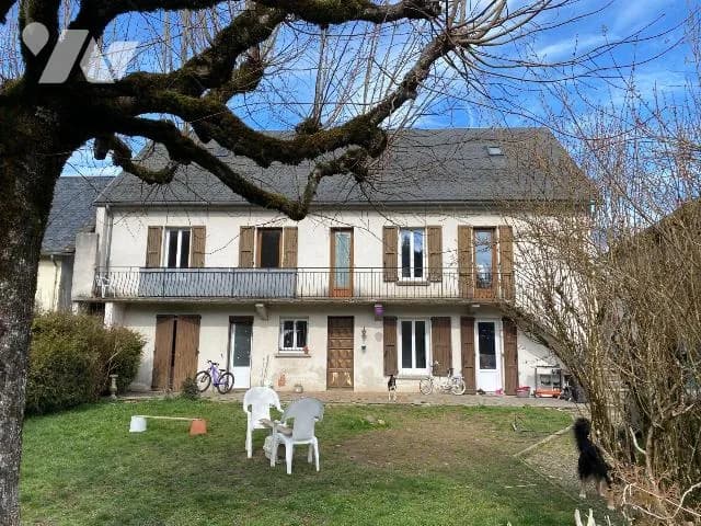 Immeuble - Photo 1