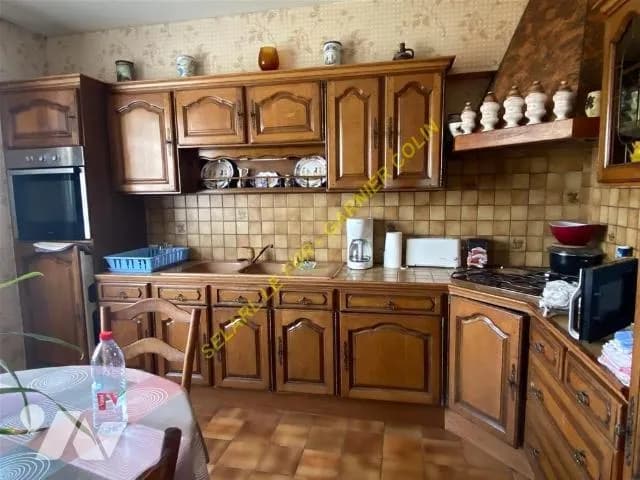 Immeuble 210 m² - Photo 1