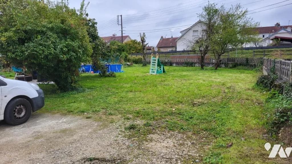 Immeuble 329 m² - Photo 1