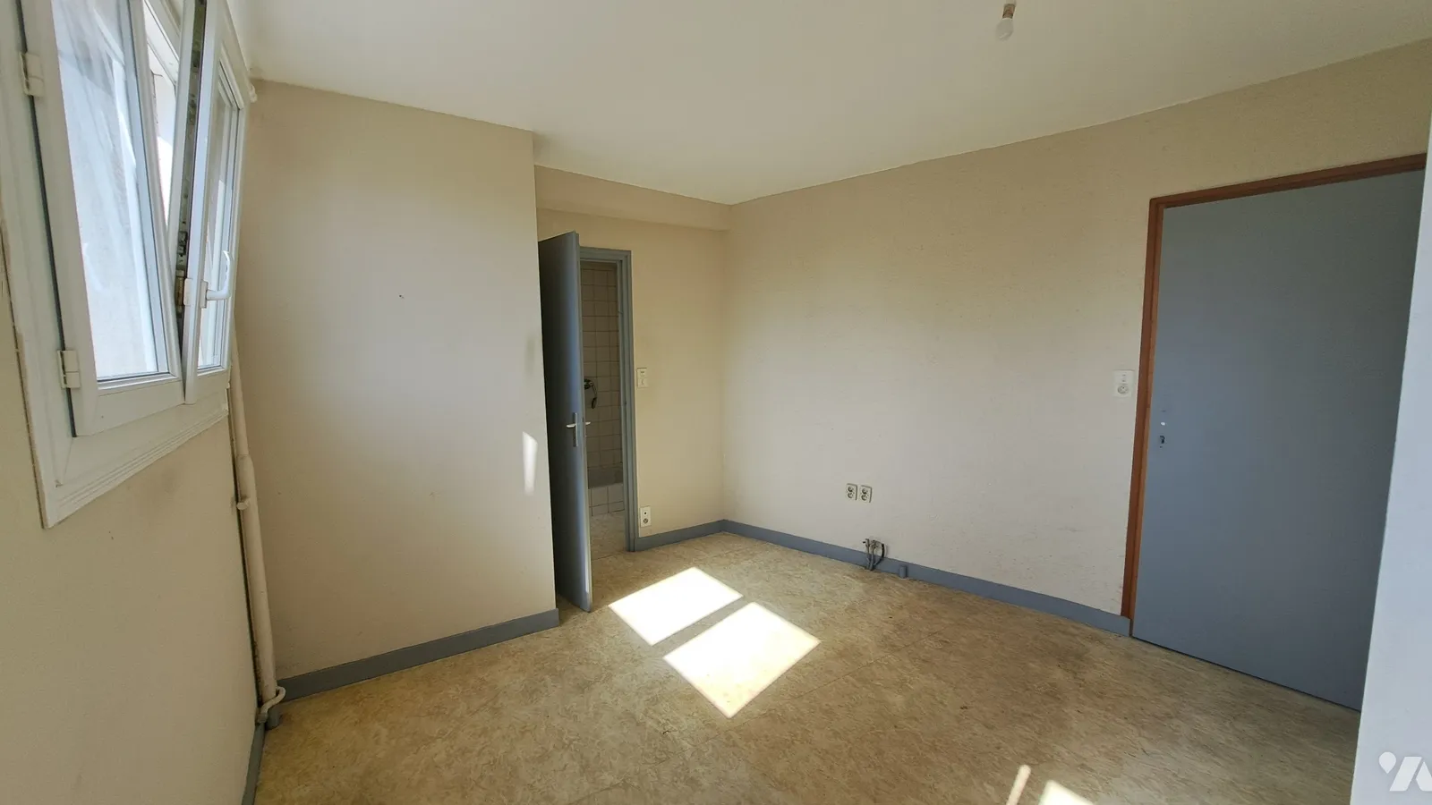 Immeuble de rapport 200 m² - Photo 1