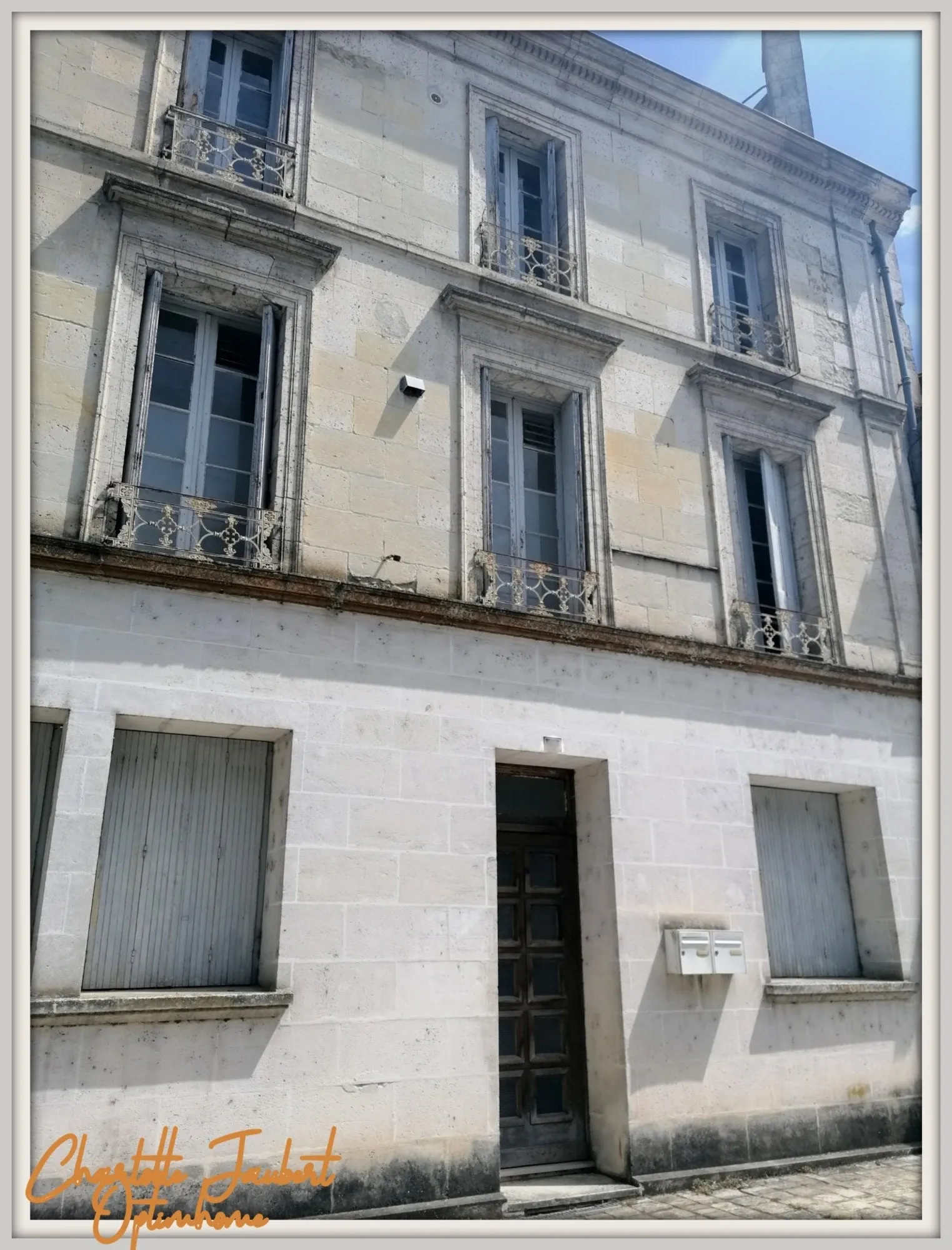 immeuble - Photo 1