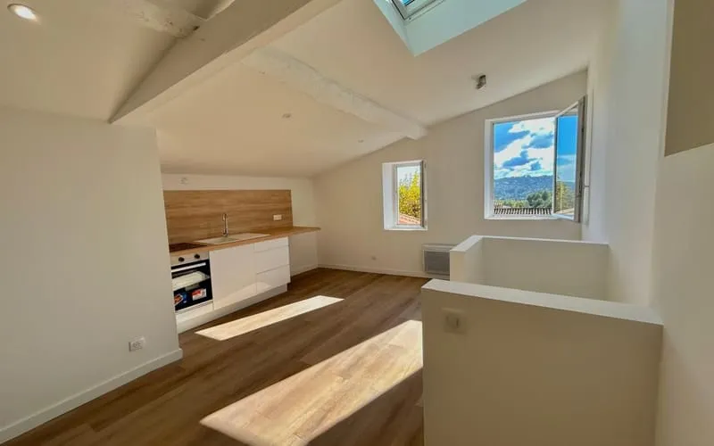 Immeuble 4 pièces 65 m² - Photo 1