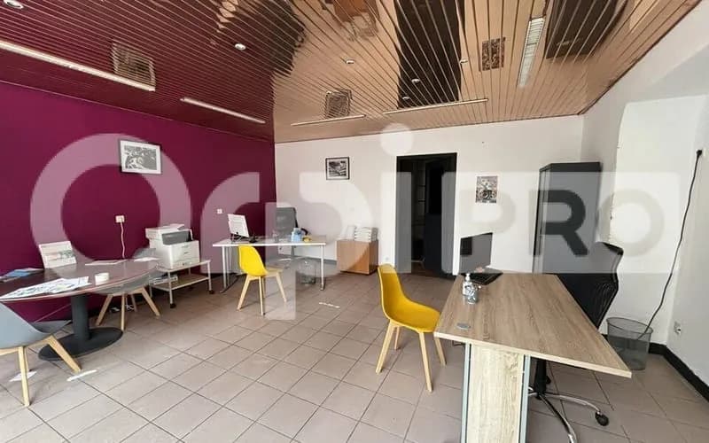Immeuble 2 pièces 225 m² - Photo 1