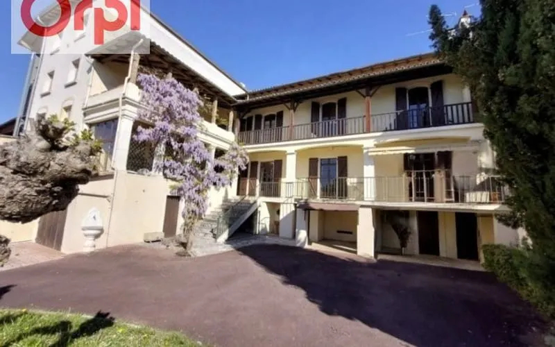 Immeuble 7 pièces 430 m² - Photo 1