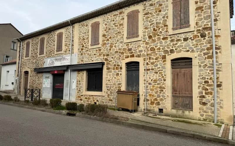 Immeuble 4 pièces 238 m² - Photo 1