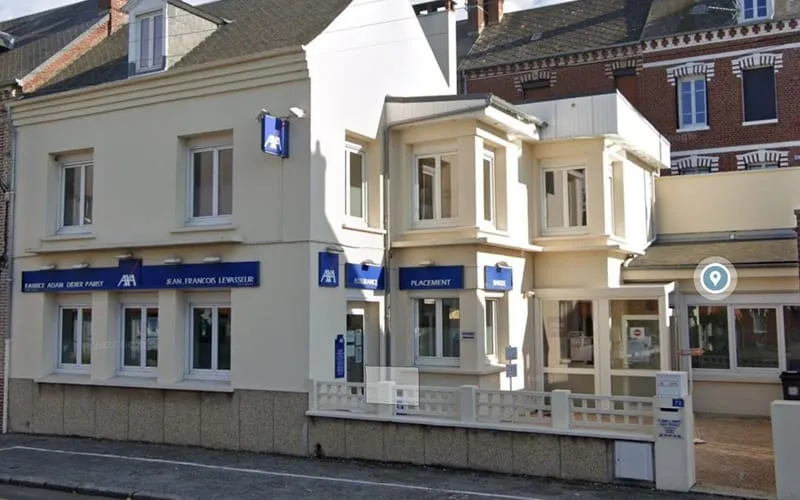 Immeuble 4 pièces 200 m² - Photo 1