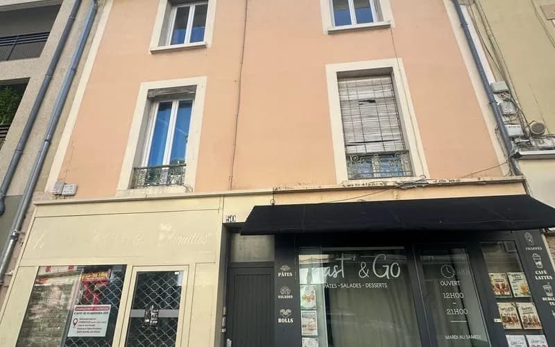 Immeuble de rapport 4 pièces 144 m² - Photo 1