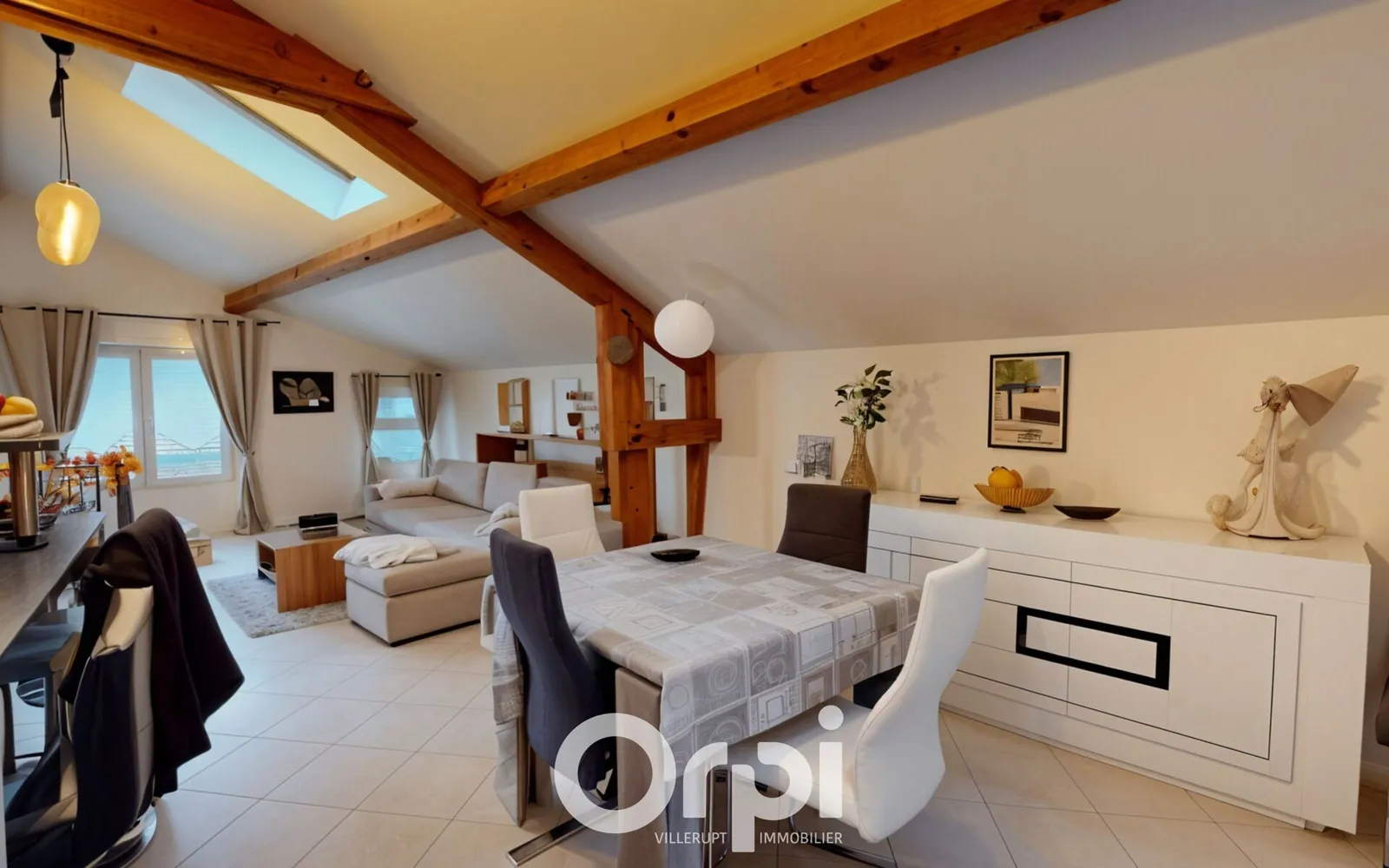 Immeuble de rapport 8 pièces 165 m² - Photo 1